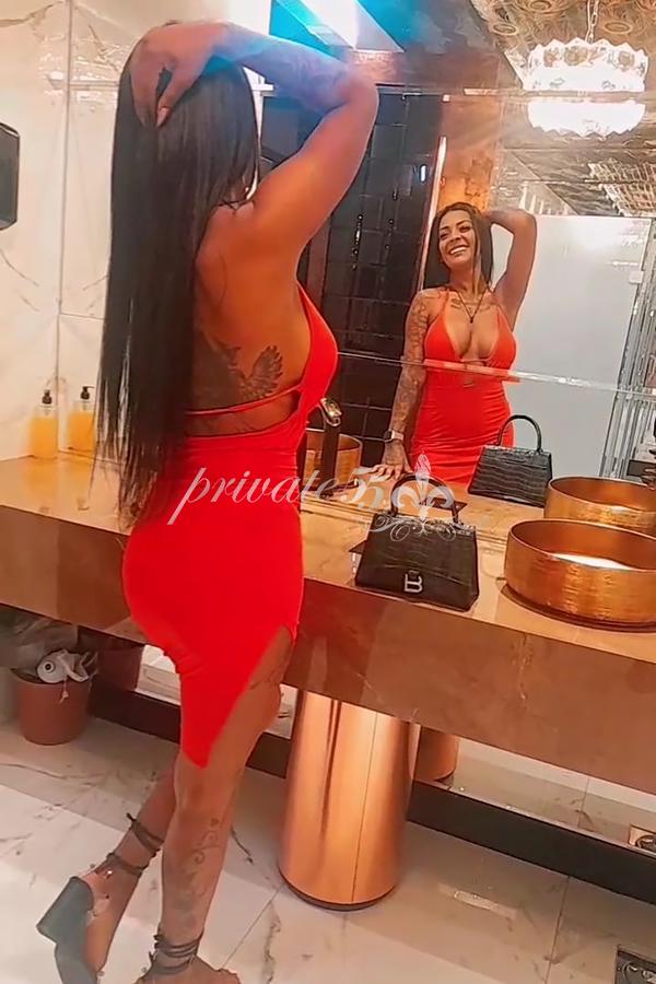 BÁRBARA CASTRO - Acompanhantes Curitiba
