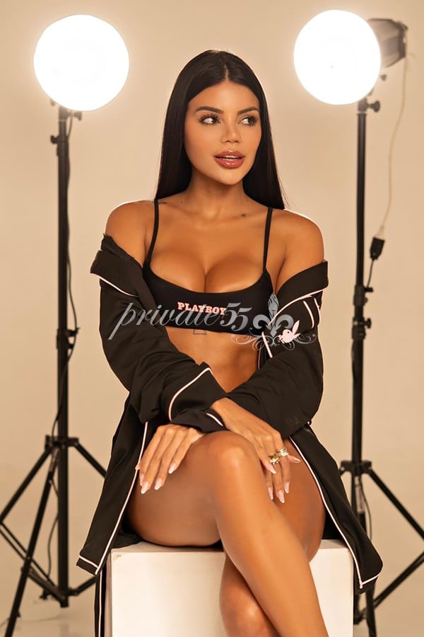 Cacau Colluci - Acompanhantes Curitiba - Acompanhantes Ctba - Acompanhantes PR