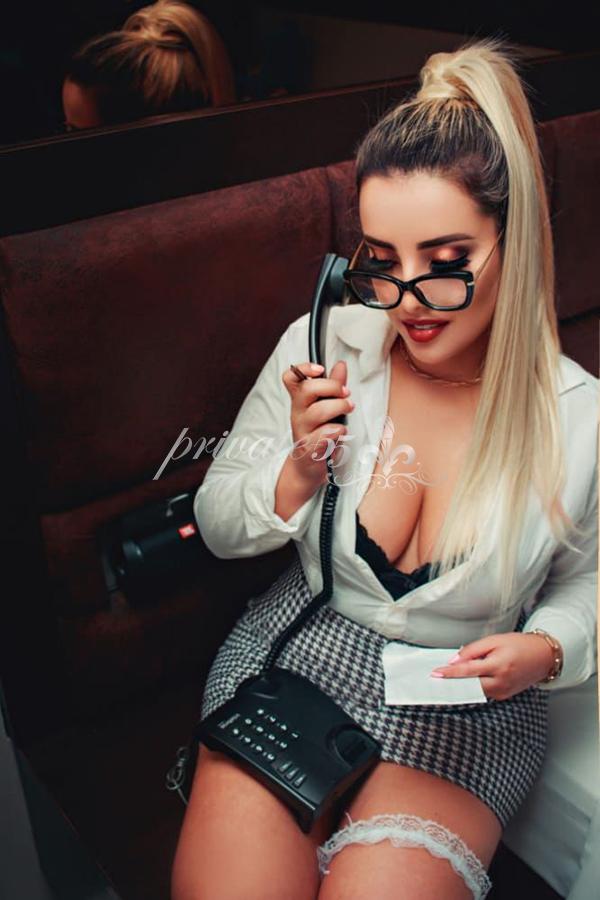 CAROLZINHA SANCHEZ - Acompanhantes Curitiba