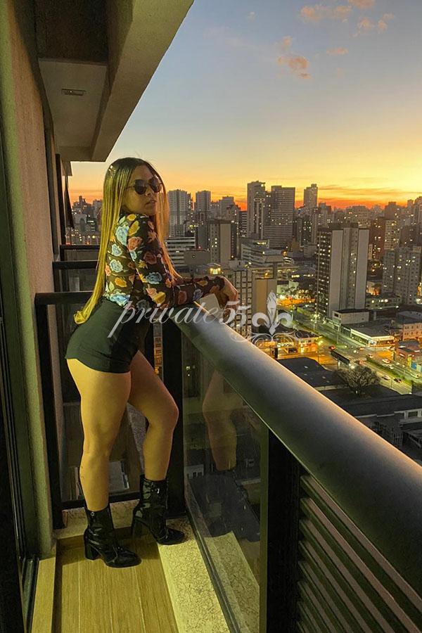 CLARA MÜLLER - Acompanhantes Curitiba