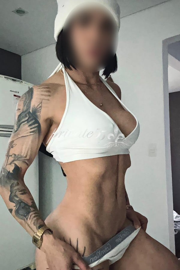 CLÉO RODRIGUES - Acompanhantes Curitiba