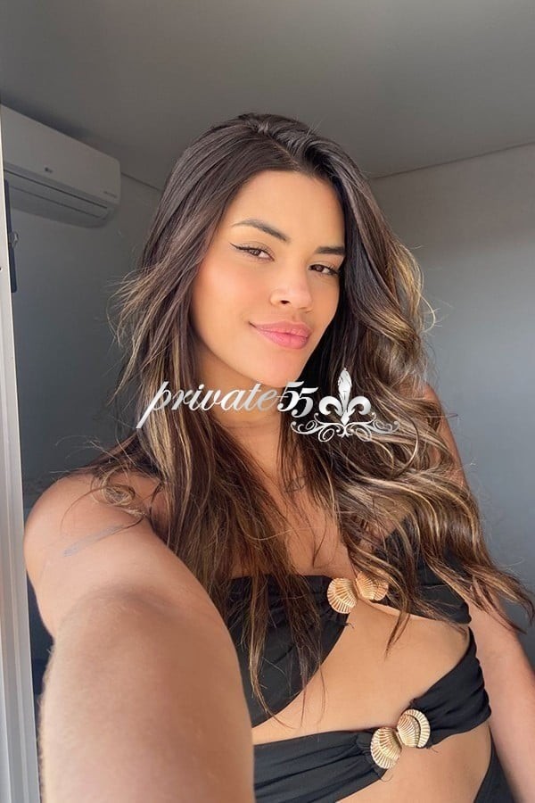 CLEO TIEFF - Acompanhantes Curitiba