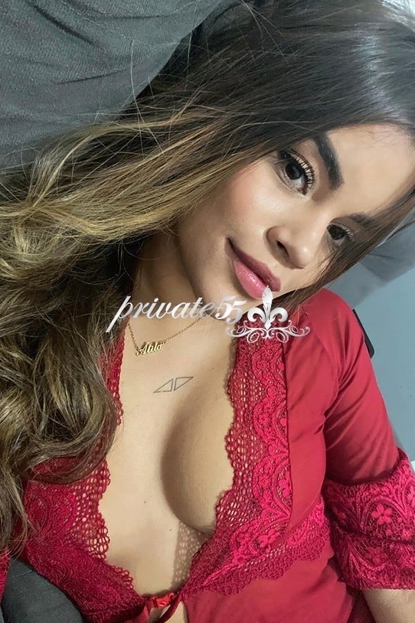 CLEO TIEFF - Acompanhantes Curitiba