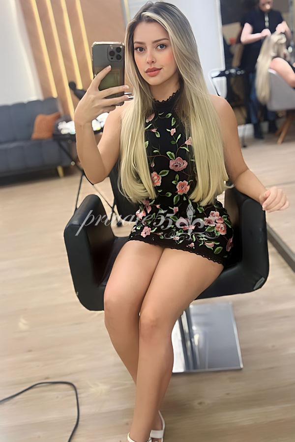 DANI FERRARI - Acompanhantes Curitiba