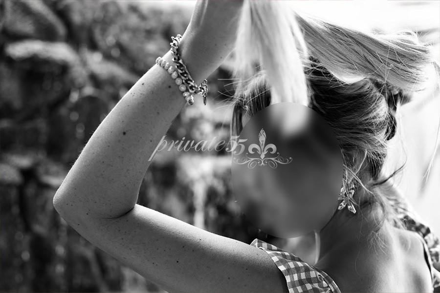 Desire Monteiro - Acompanhantes Curitiba - Acompanhantes Ctba - Acompanhantes PR