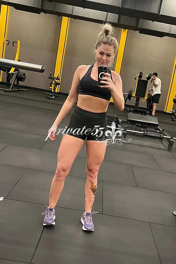 DÉBORA DIOR - Acompanhantes Curitiba
