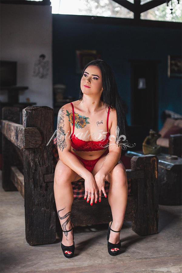 ELISA SIERRA - Acompanhantes Curitiba