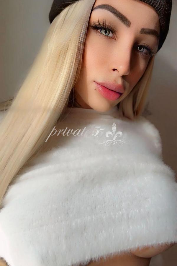 Fernanda Mel - Acompanhantes Curitiba - Acompanhantes Ctba - Acompanhantes PR