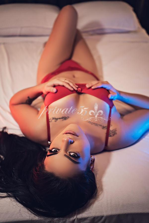 Gaby Andrade - Acompanhantes Curitiba - Acompanhantes Ctba - Acompanhantes PR