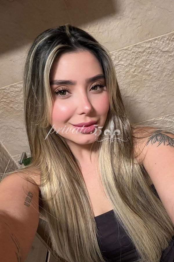GIOVANNA  MASSOTERAPEUTA - Acompanhantes Curitiba