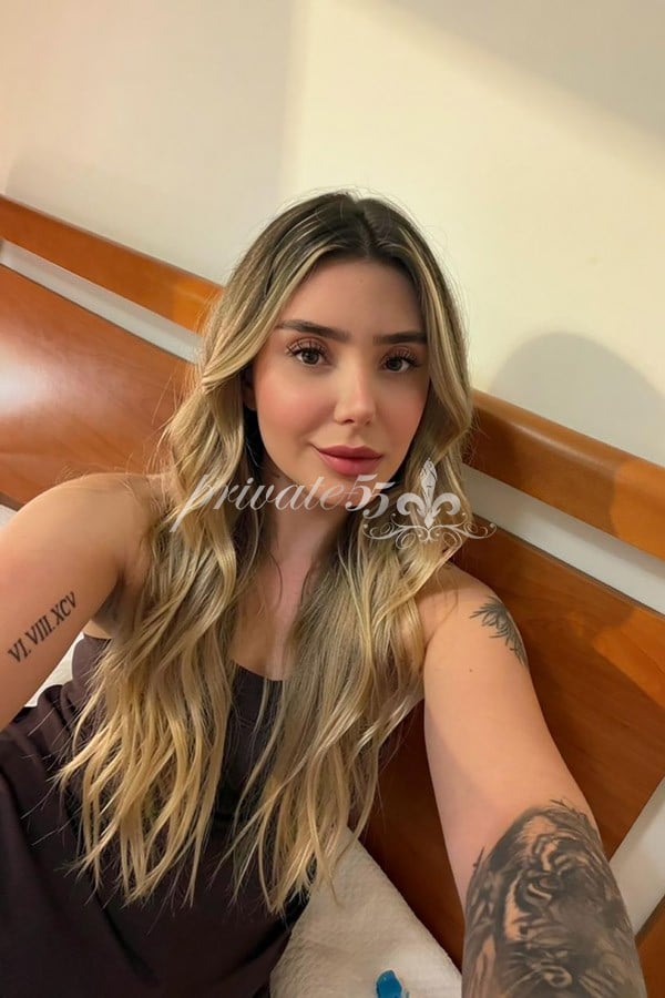GIOVANNA  MASSOTERAPEUTA - Acompanhantes Curitiba