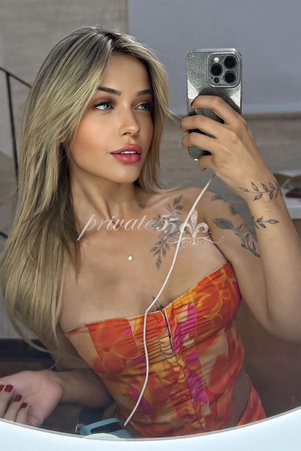 HELENA ARAÚJO - Acompanhantes Curitiba