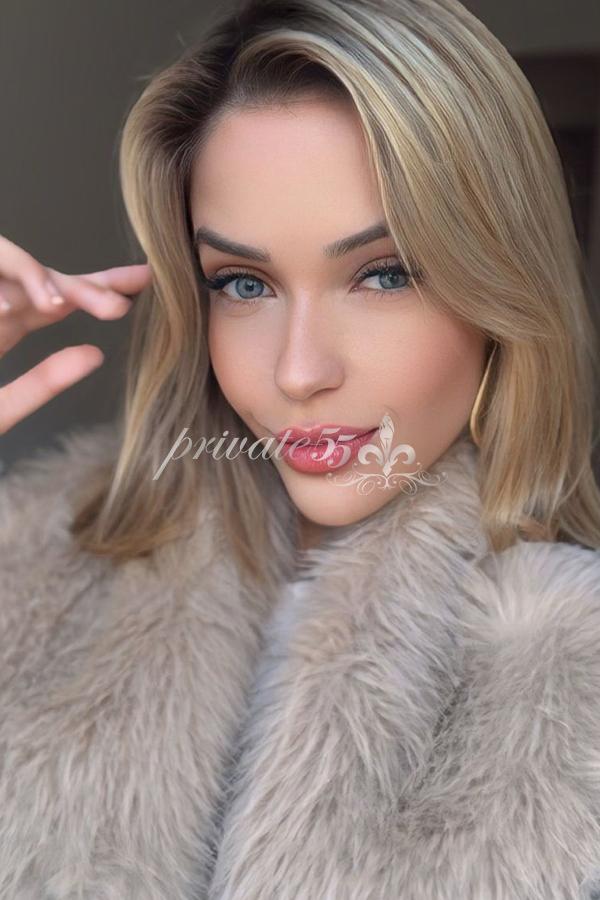 HELENA ARAÚJO - Acompanhantes Curitiba