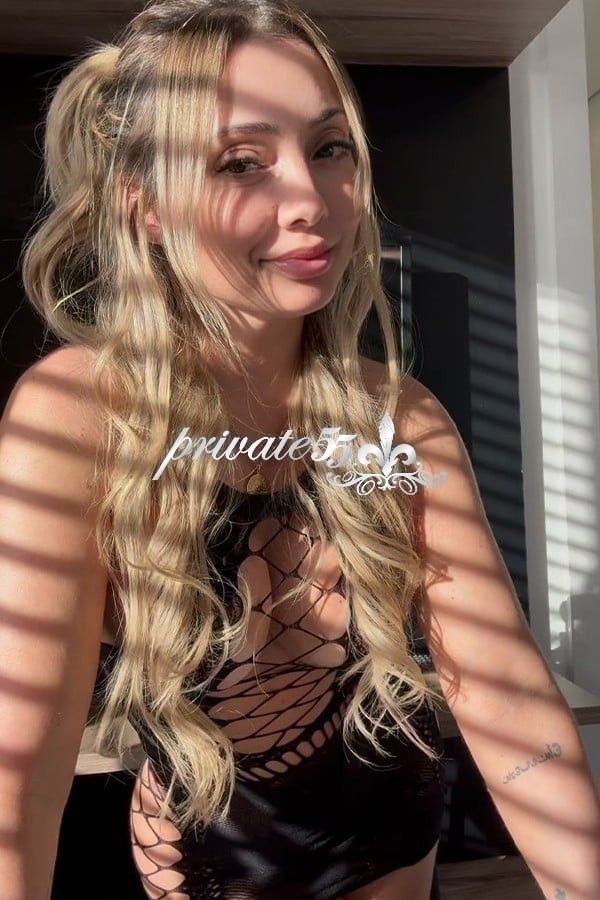JAQUE RIBEIRO - Acompanhantes Curitiba
