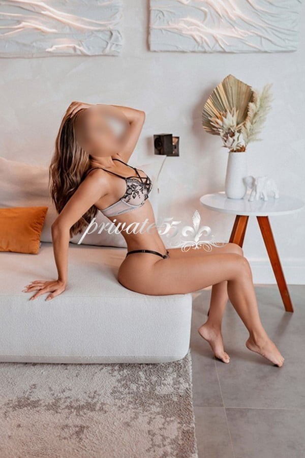 JÚLIA LISS - Acompanhantes Curitiba