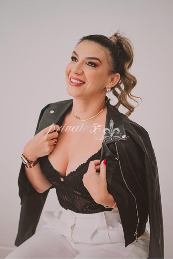 JULLY CAMPOS - Acompanhantes Curitiba