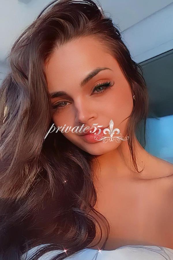 JÚLIA PEIXOTO - Acompanhantes Curitiba