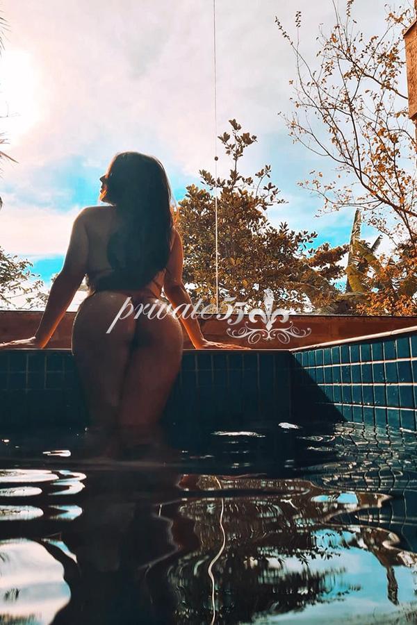 JÚLIA PEIXOTO - Acompanhantes Curitiba
