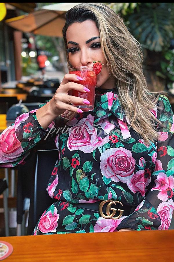 KEROLINNE SCHUTZ - Acompanhantes Curitiba