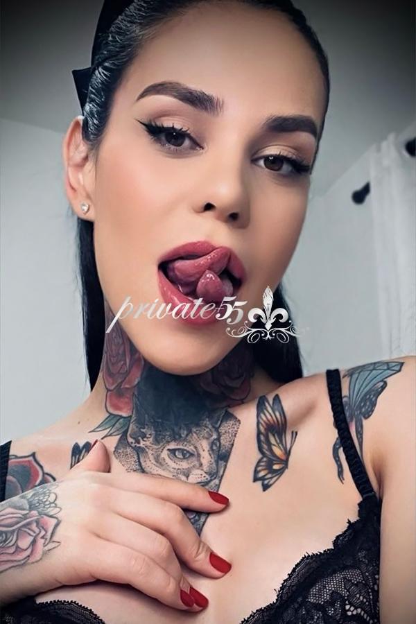 Kiara Arantes - Acompanhantes Curitiba - Acompanhantes Ctba - Acompanhantes PR