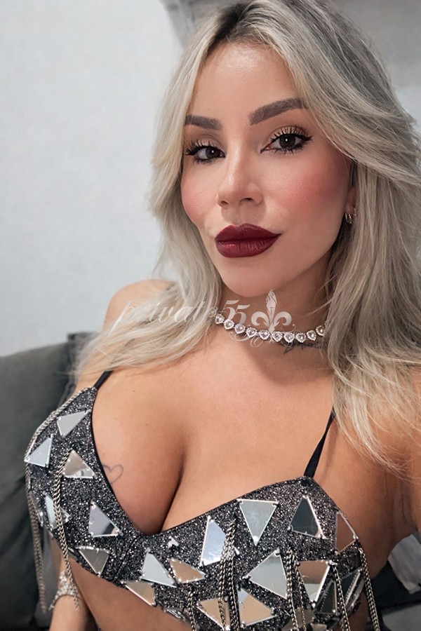KIARA MORAES - Acompanhantes Curitiba