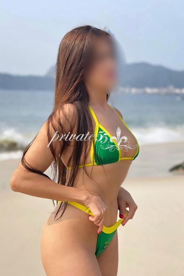 LARA FAGUNDES - Acompanhantes Balneário Camboriú