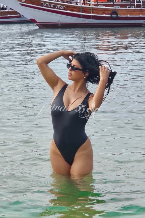 LARISSA  SALIBA  - Acompanhantes Curitiba
