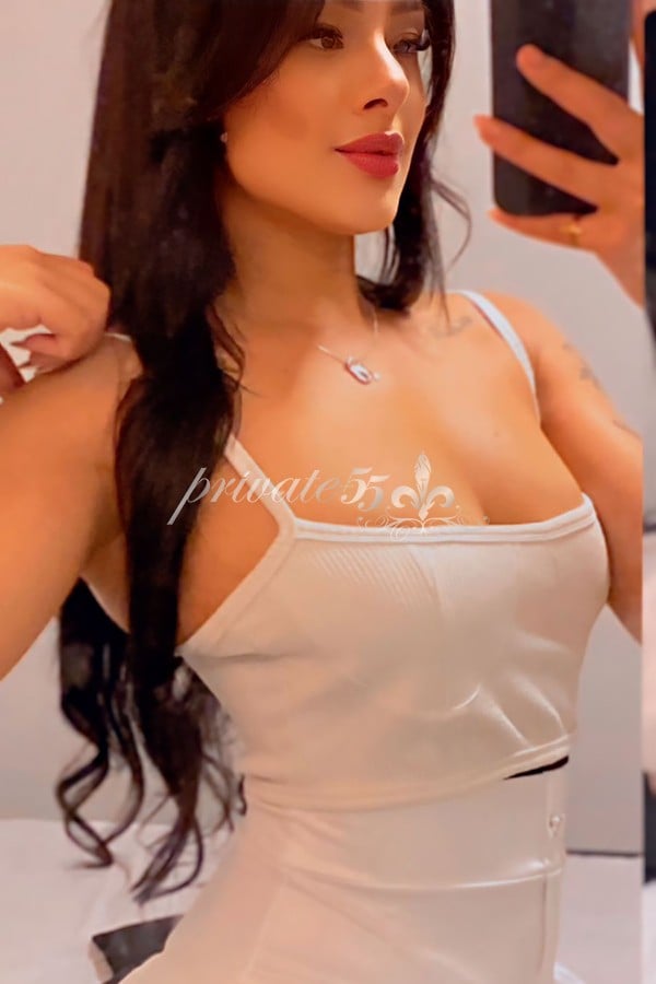 LAVÍNIA BRAGA - Acompanhantes Curitiba