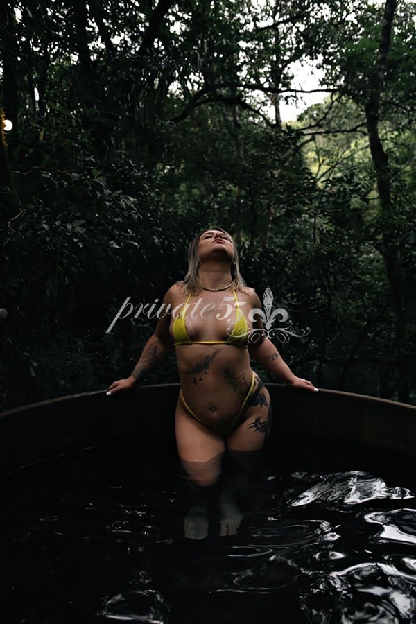 LETÍCIA FERRAZ - Acompanhantes Curitiba
