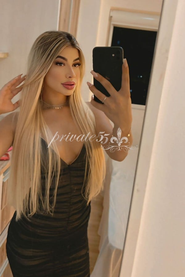 LIVIA BERTOLAZZI - Acompanhantes Curitiba