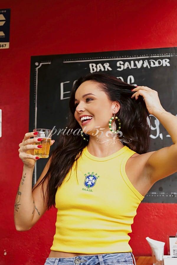 MARCELLA MENDES - Acompanhantes Curitiba