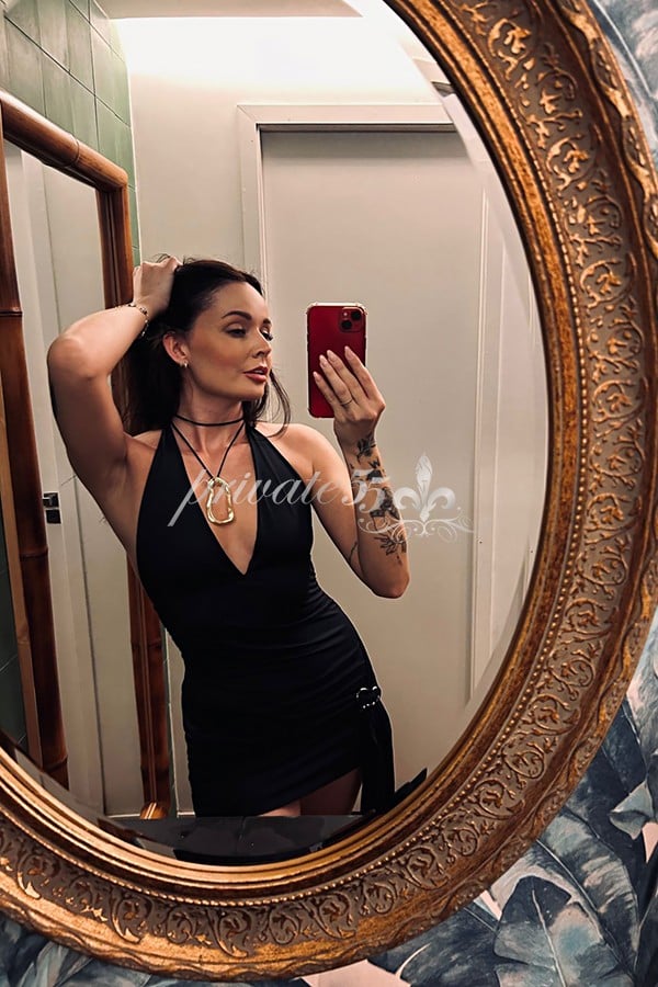 MARCELLA MENDES - Acompanhantes Curitiba