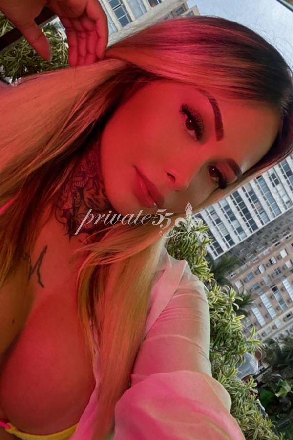 MARIA JÚLIA - Acompanhantes Curitiba
