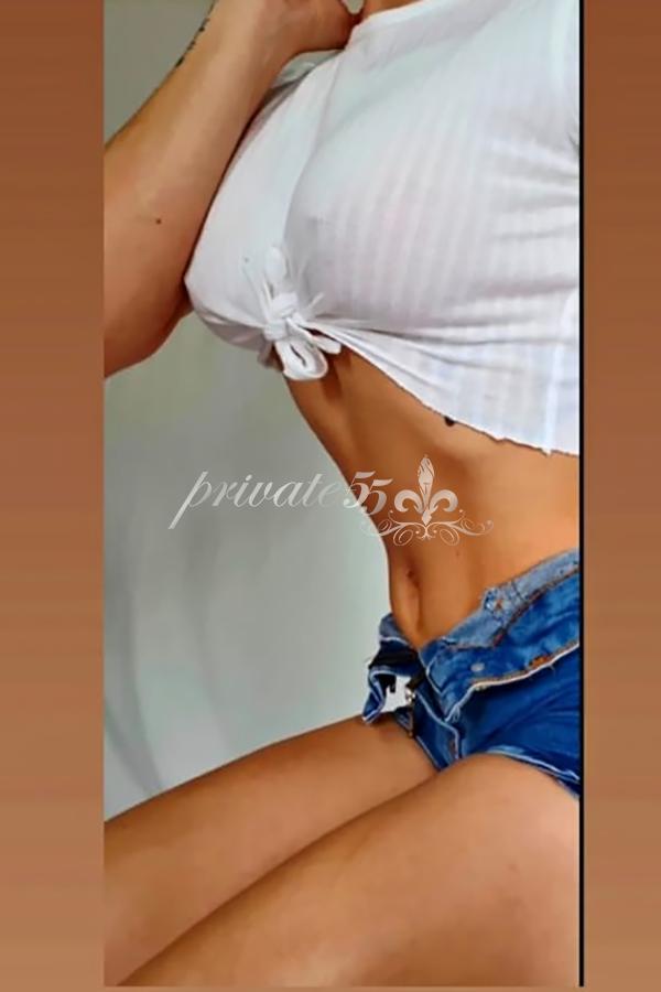 Júlia Backer - Acompanhantes Curitiba - Acompanhantes Ctba - Acompanhantes PR