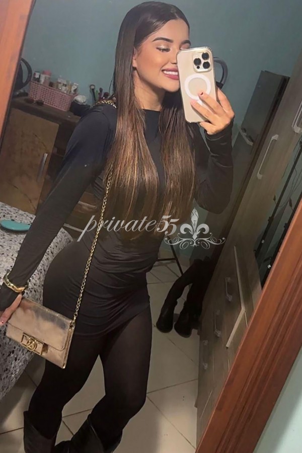 MARINA  SAVASSI  - Acompanhantes Curitiba