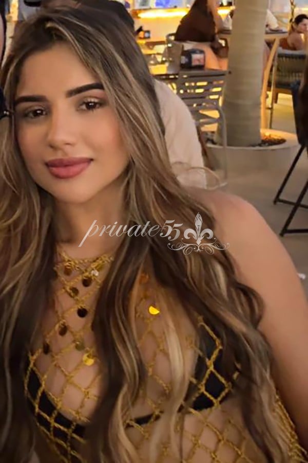 MARINA  SAVASSI  - Acompanhantes Curitiba