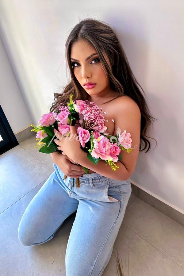 MELISSA HOFFMAN - Acompanhantes Curitiba