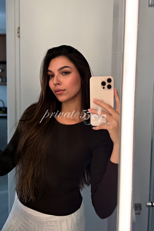 MIA  AMARI - Acompanhantes Curitiba