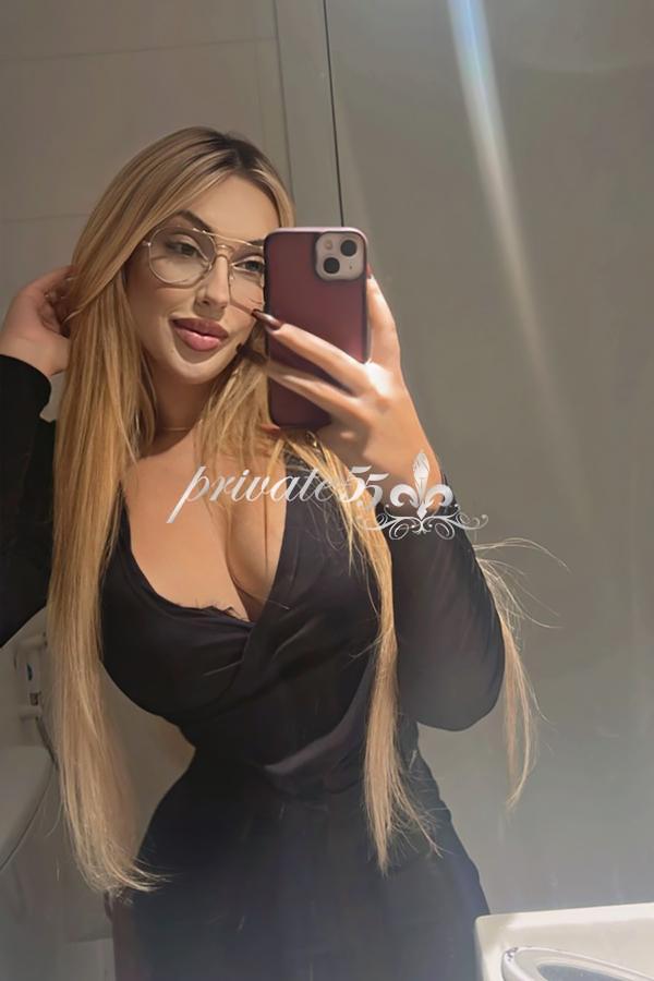 PAOLA SAVOY - Acompanhantes Curitiba