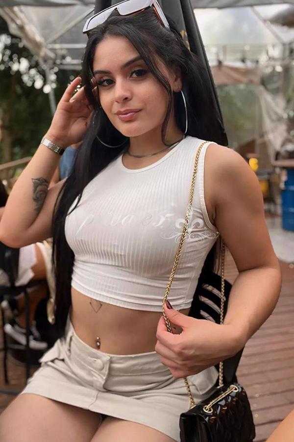 RAPHAELLY CORTEZ - Acompanhantes Curitiba