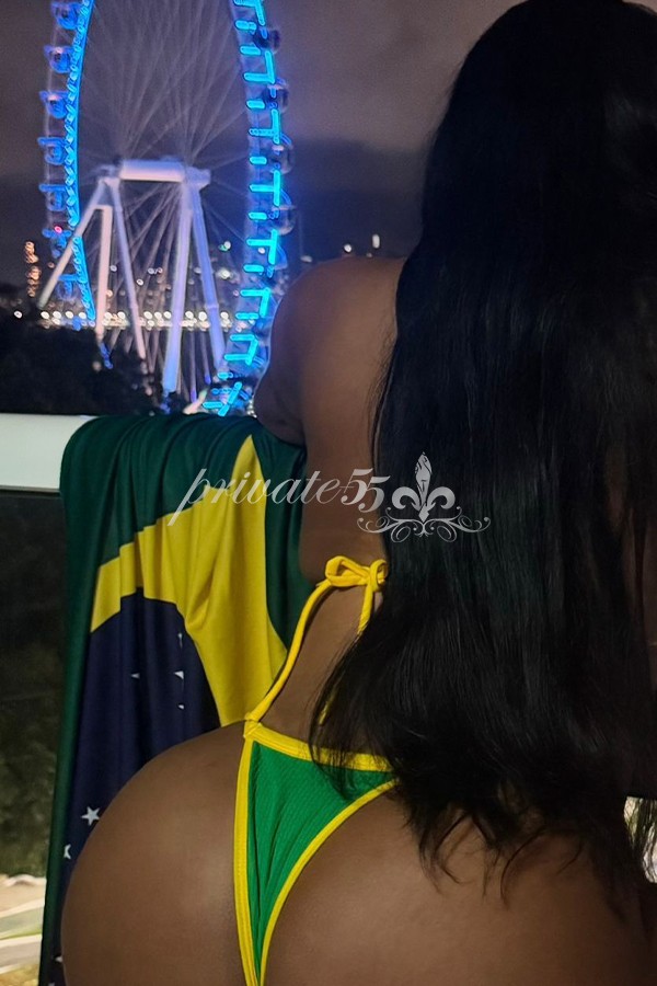 SARAH CASH - Acompanhantes Curitiba