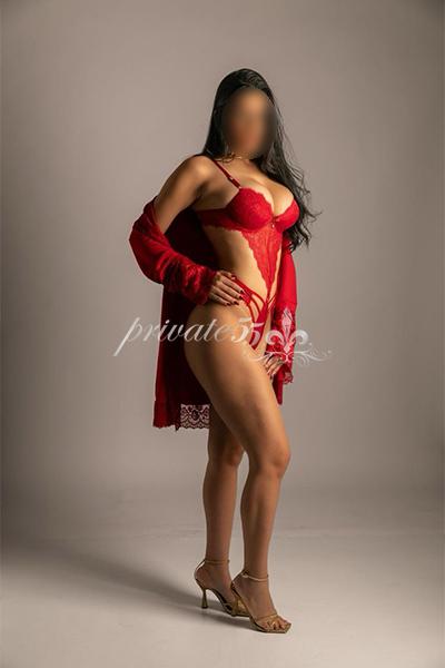 TAINA NABUCO - Acompanhantes Curitiba