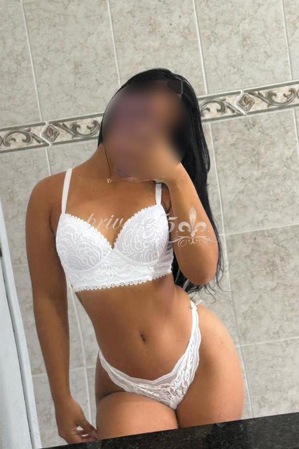 ZARA FOGAÇA - Acompanhantes Curitiba