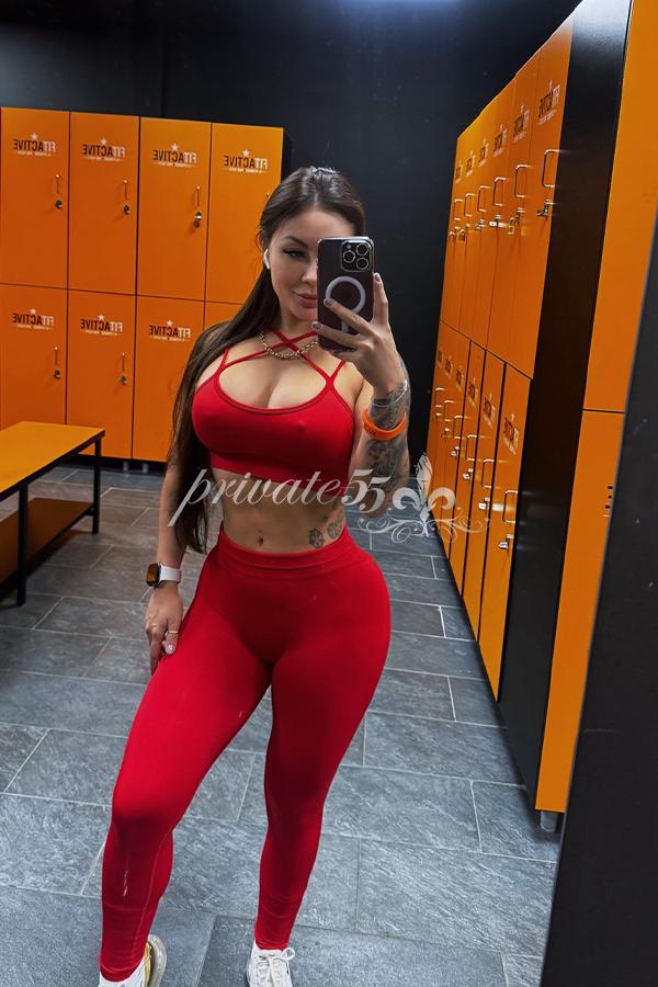 ÍSIS DUARTE - Acompanhantes Curitiba
