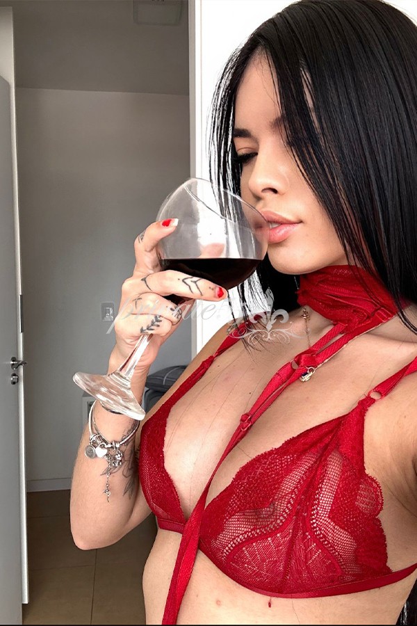 ALICIA MANAUARA - Acompanhantes Florianópolis