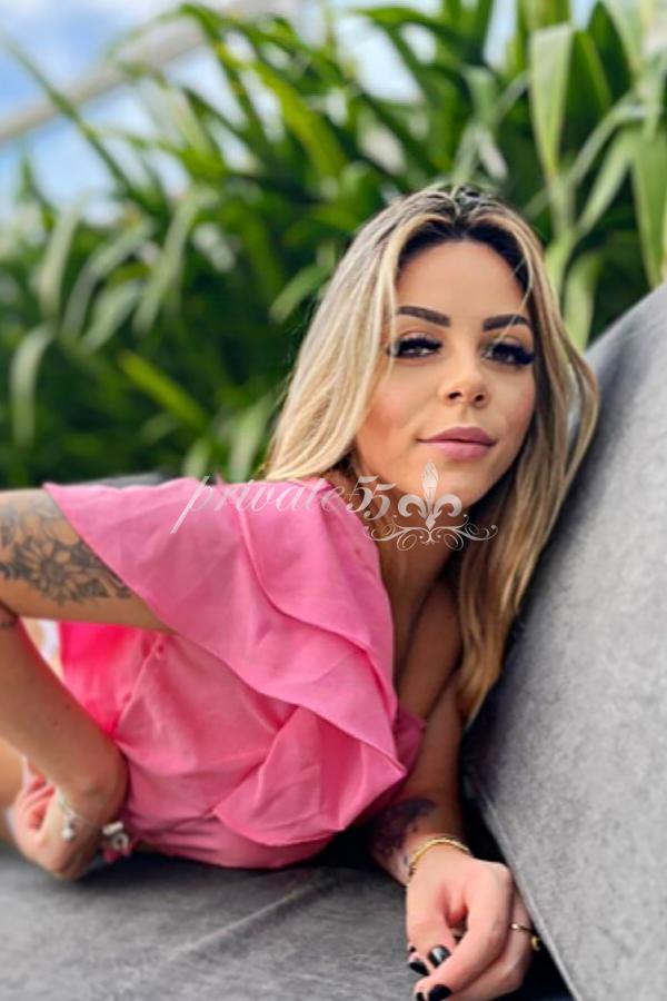 AMANDA GARMATZ - Acompanhantes Florianópolis