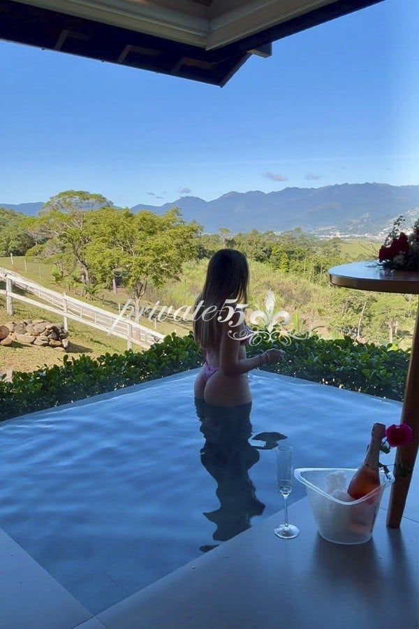 AMANDA GOMES - Acompanhantes Florianópolis