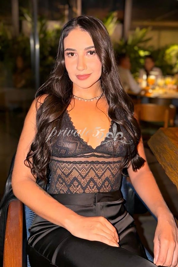 ANNA JÚLIA DINIZ - Acompanhantes Florianópolis