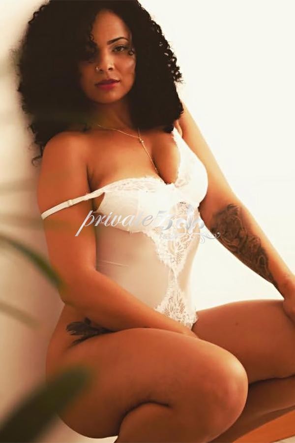 Bela Beh - Acompanhantes Florianópolis - Acompanhantes Floripa - Acompanhantes SC