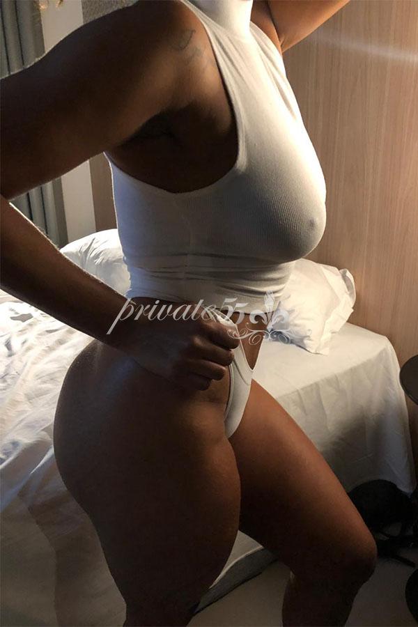 BELLA ALMEIDA - Acompanhantes Curitiba